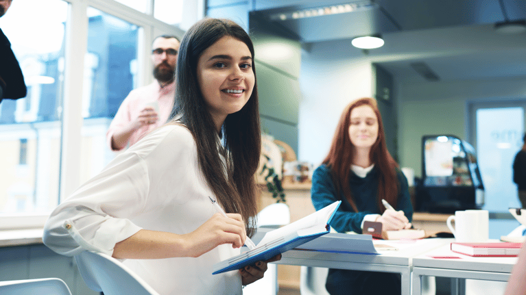 Oportunidades de aprendizado, o estágio é o caminho para o conhecimento